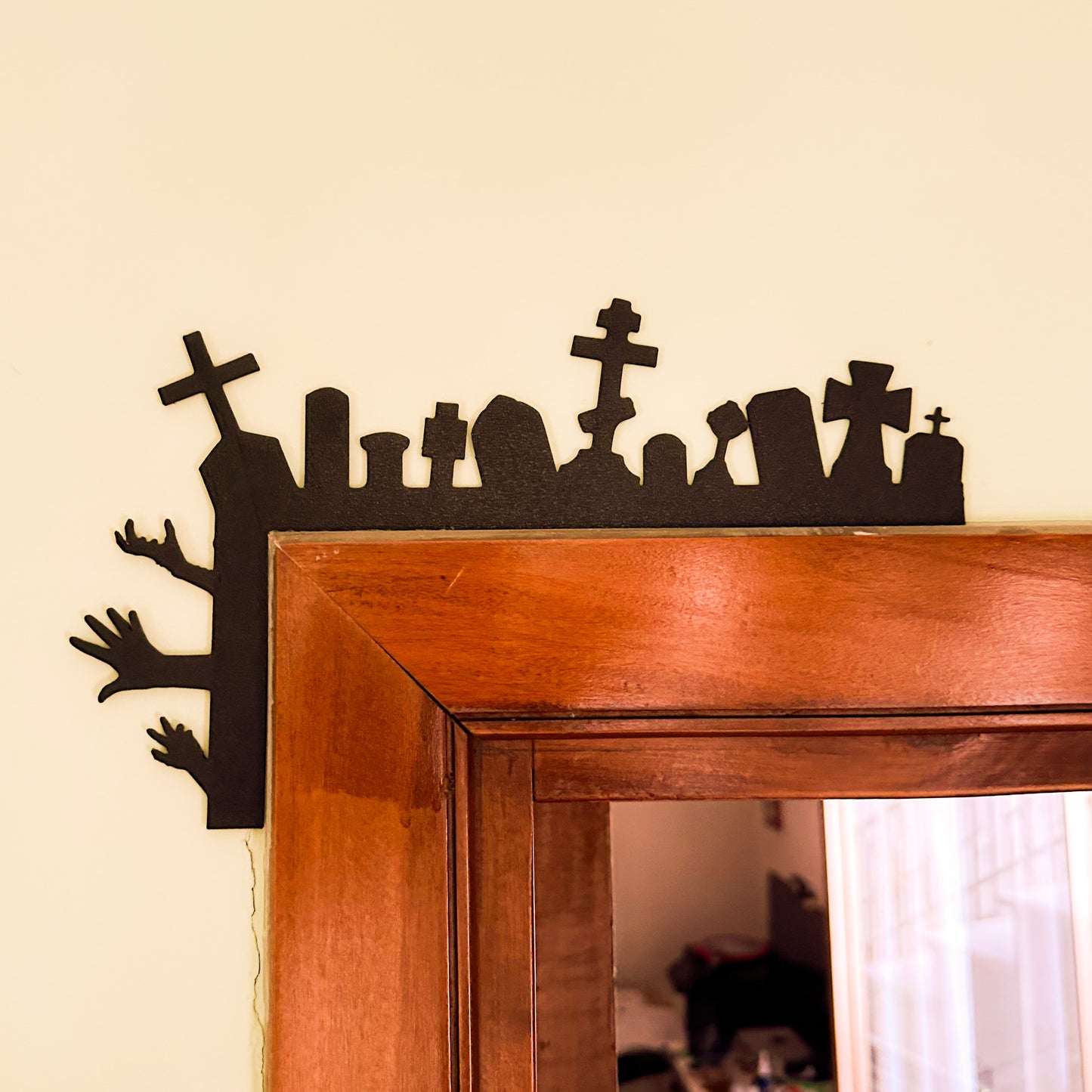 Decorazione Halloween per porta: Cimitero