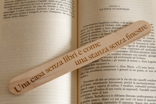 Segnalibro "Una casa senza libri è come una stanza finestre"